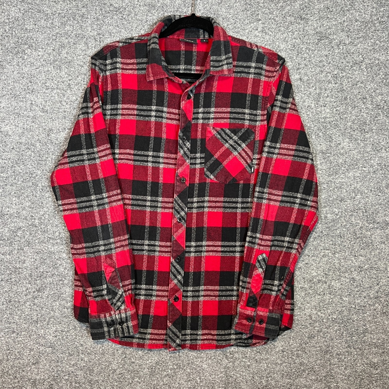 Vans Shirt Mens Small Red Plaid Flannel Button Down Long Sleeve Soft Casual